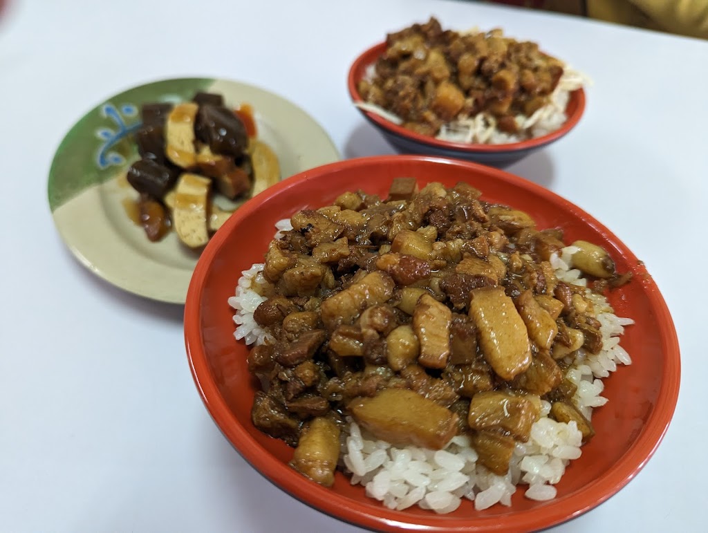 宜梧車頭滷肉飯 的照片