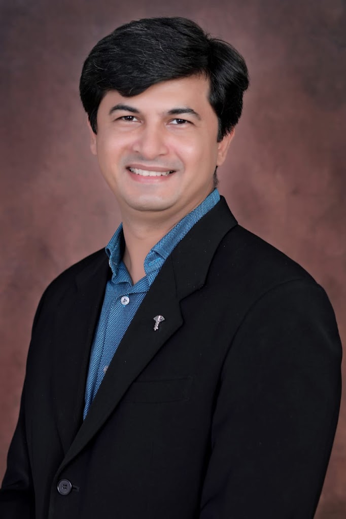 Dr. Dr Mahesh Wadhwani Cardiac Second Opinion