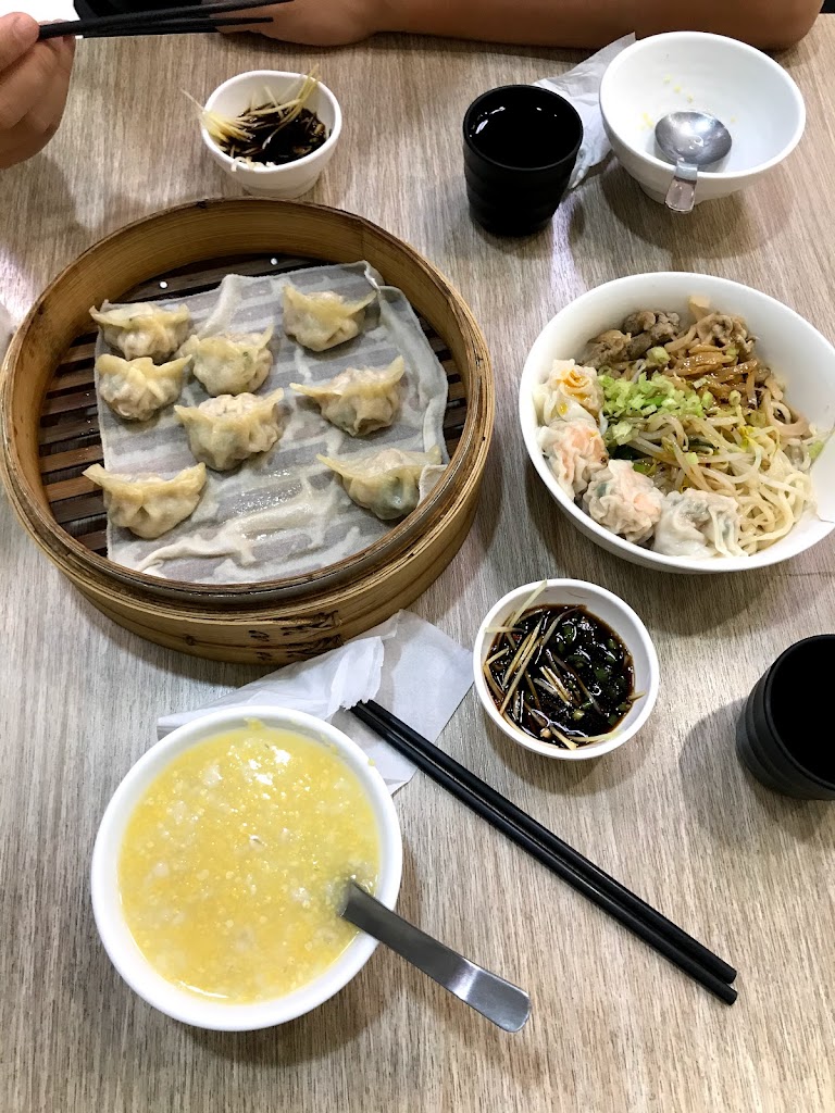 蒸饡蒸餃專賣 的照片