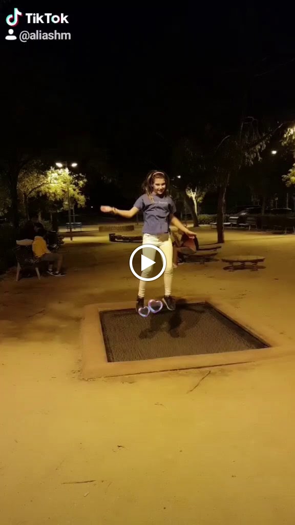 LAS CANITAS — Videos