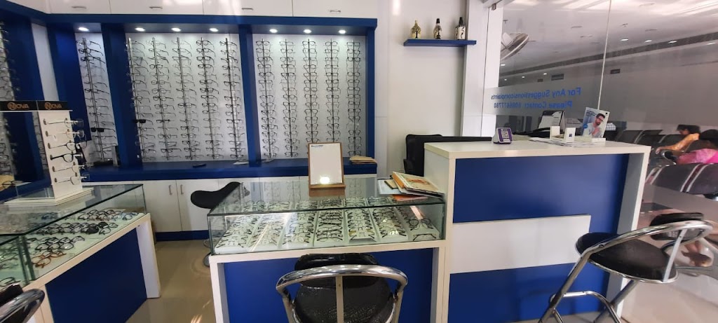 Precise Optical Centre Mavelikkara