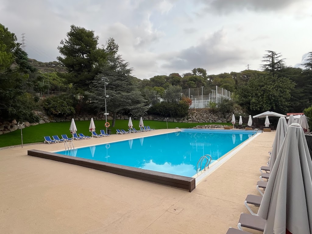 Complex Esportiu Torribera — Del propietario