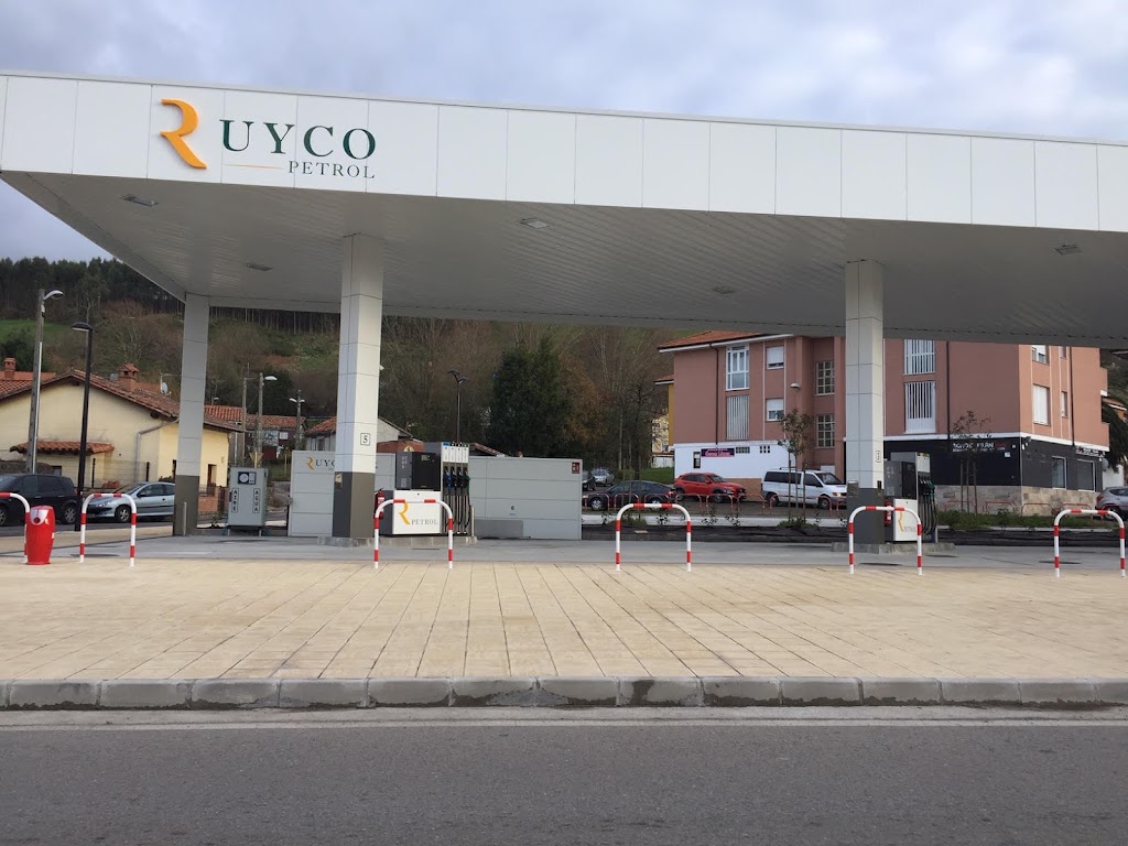 Ruyco Petrol, S.L. Barreda — Exterior