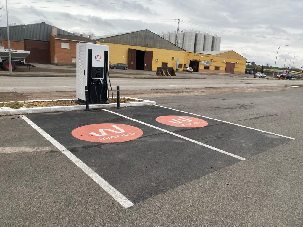 Estacion de carga Wenea