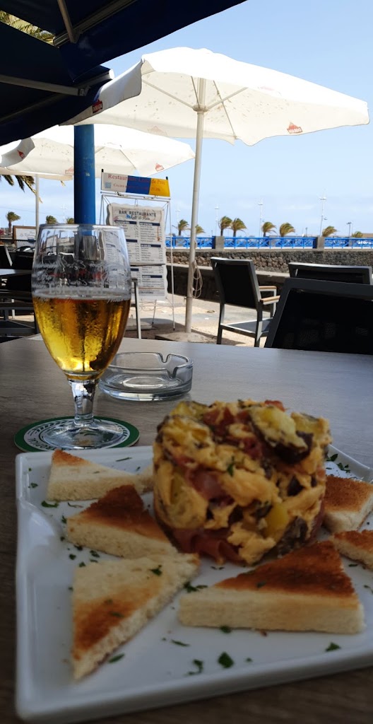 Restaurante El Leito de Proa — Comida y bebida