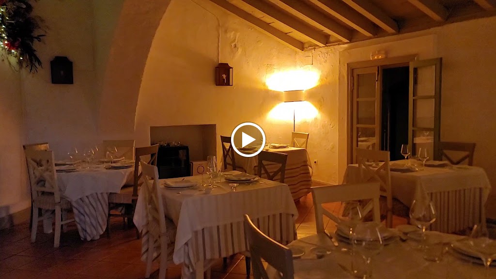 Restaurante La Yedra — Videos