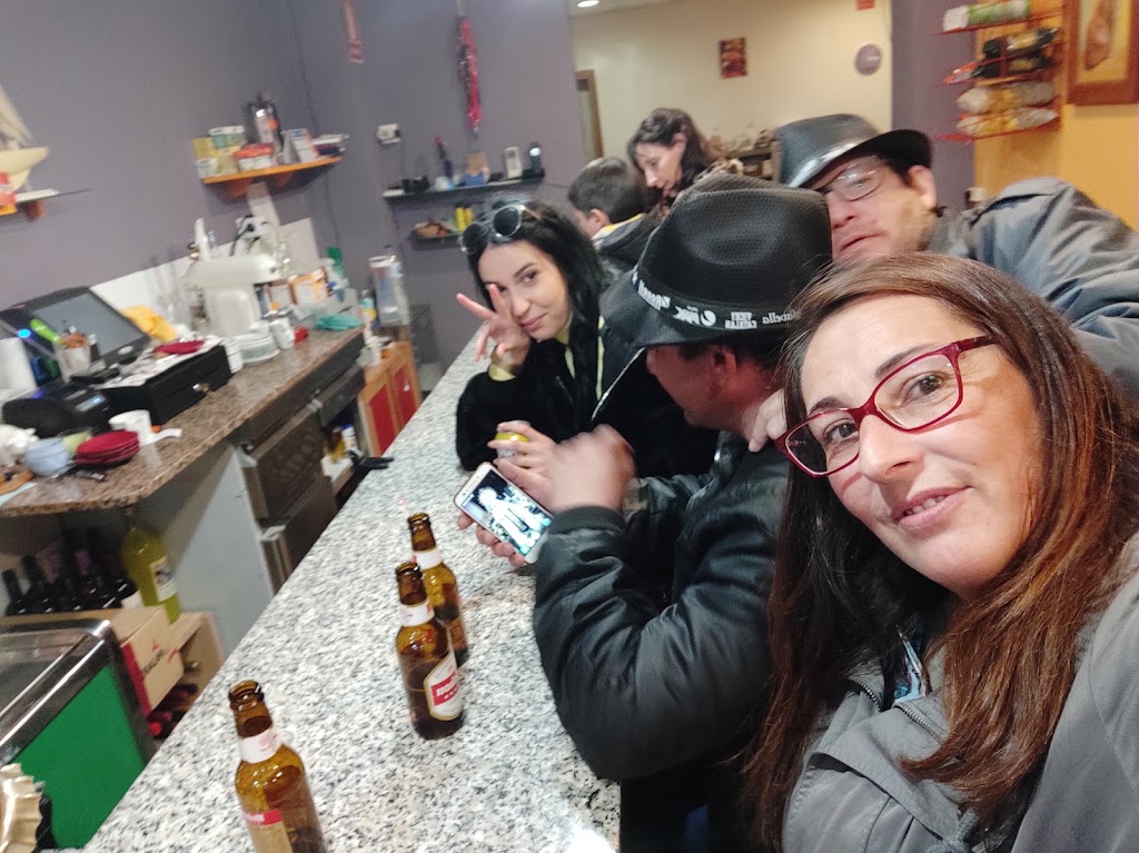 Pizzeria Azahar — Ambiente