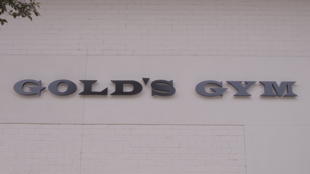  Gold's Gym Monterey