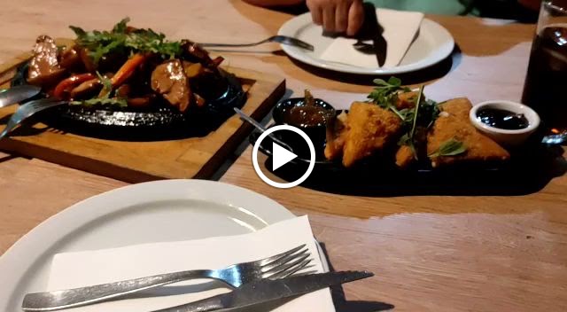 bormeo pizzeria grill — Videos
