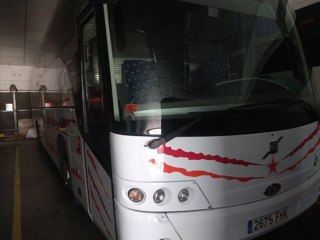 Autocares Hermanos Cuchares S.A