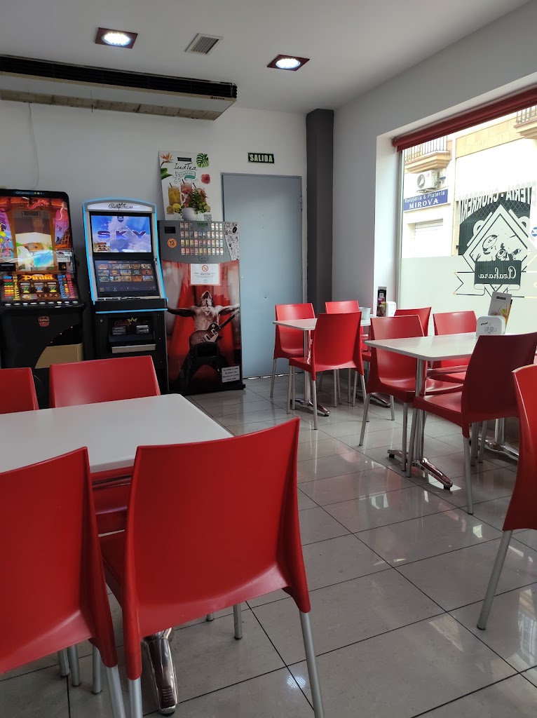 Cafeteria Churreria Azahara — Ambiente