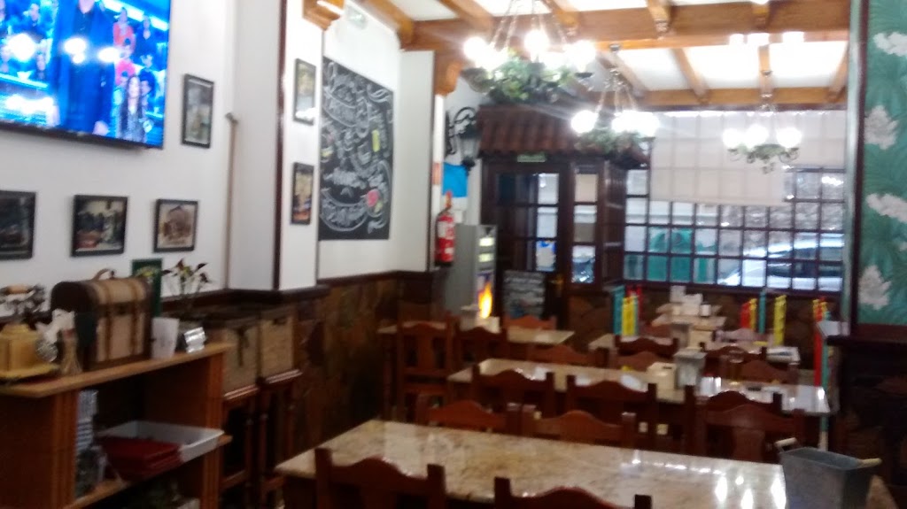 El Redondel Raciones Variadas — Ambiente
