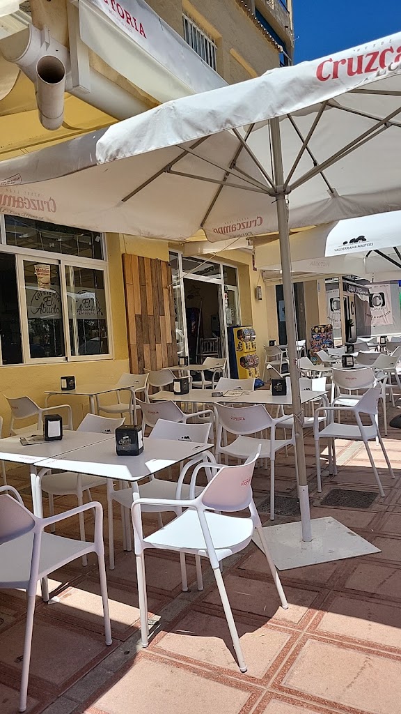 CAFETERIA EL ABUELO — Ambiente