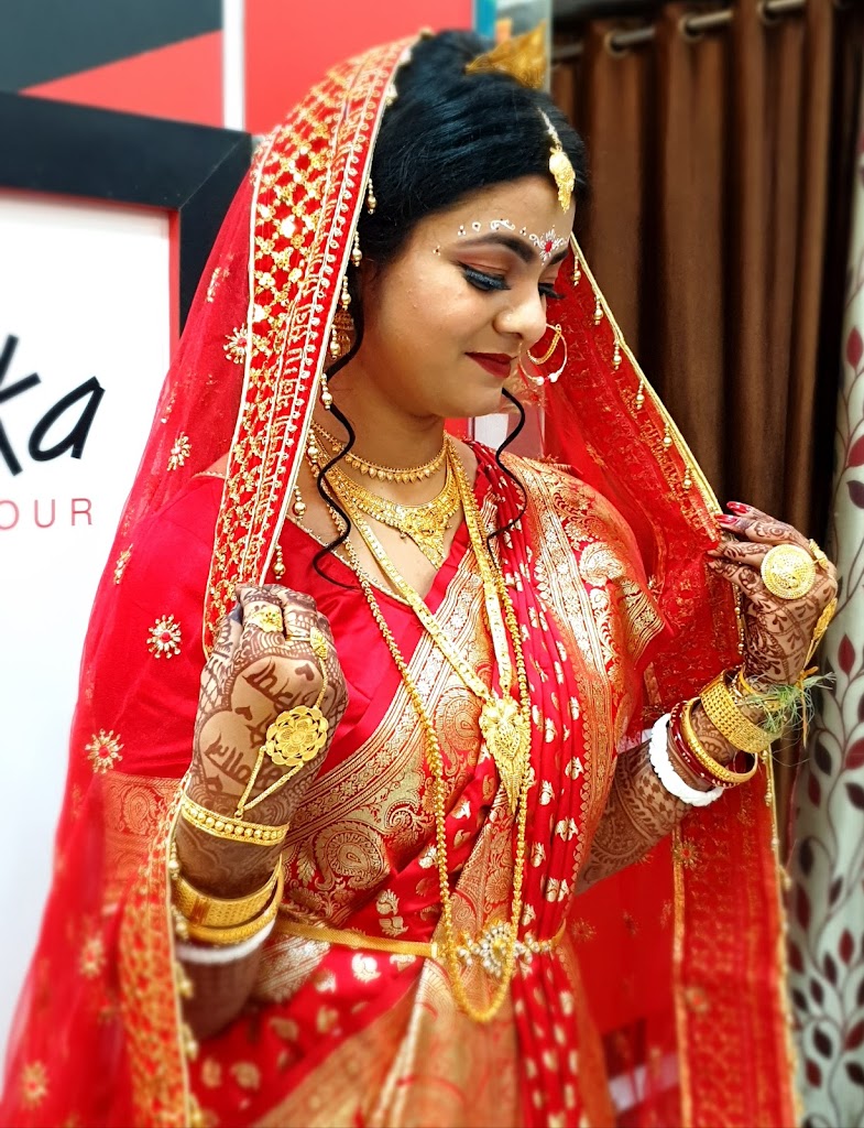 Anshika Beauty Parlour