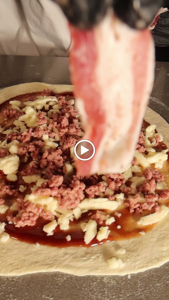 La Maestra Pizzeria — Videos