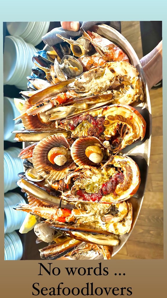 Cal Pinxo Sitges — Comida y bebida