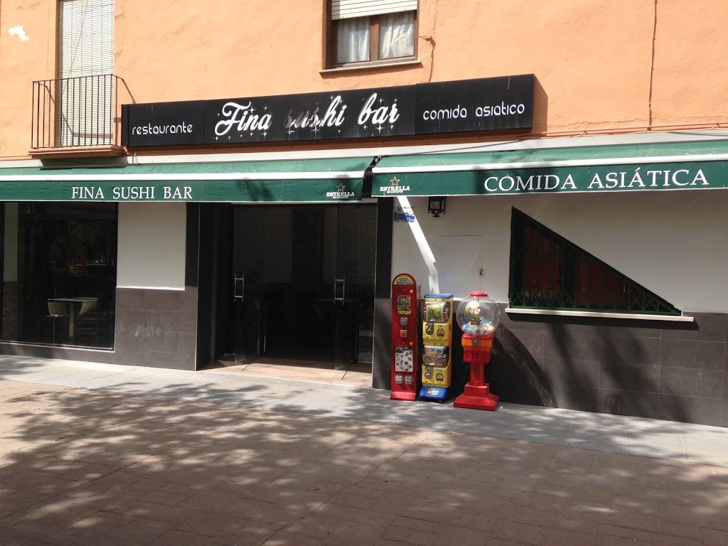 Restaurant fina sushi bar