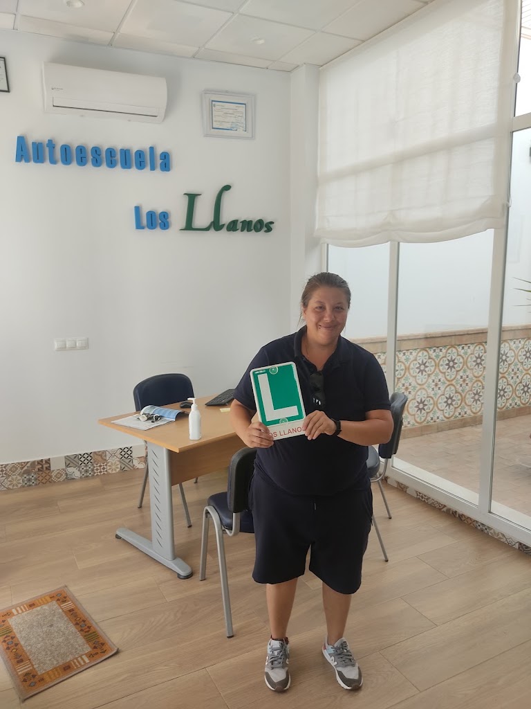 Autoescuela Los Llanos — Del propietario