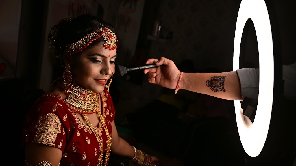 The Cabinet Family Salon