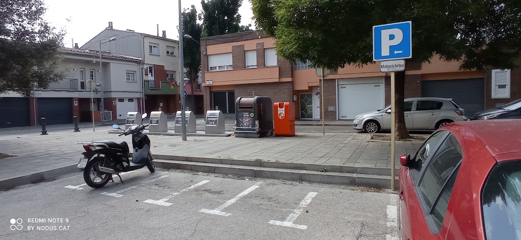 Zona de aparcamiento reservado para motos — Estacionamiento