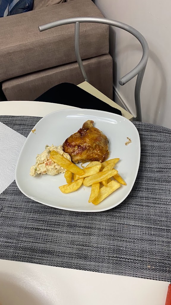 Pollo Riko - Santutxu — Comida y bebida