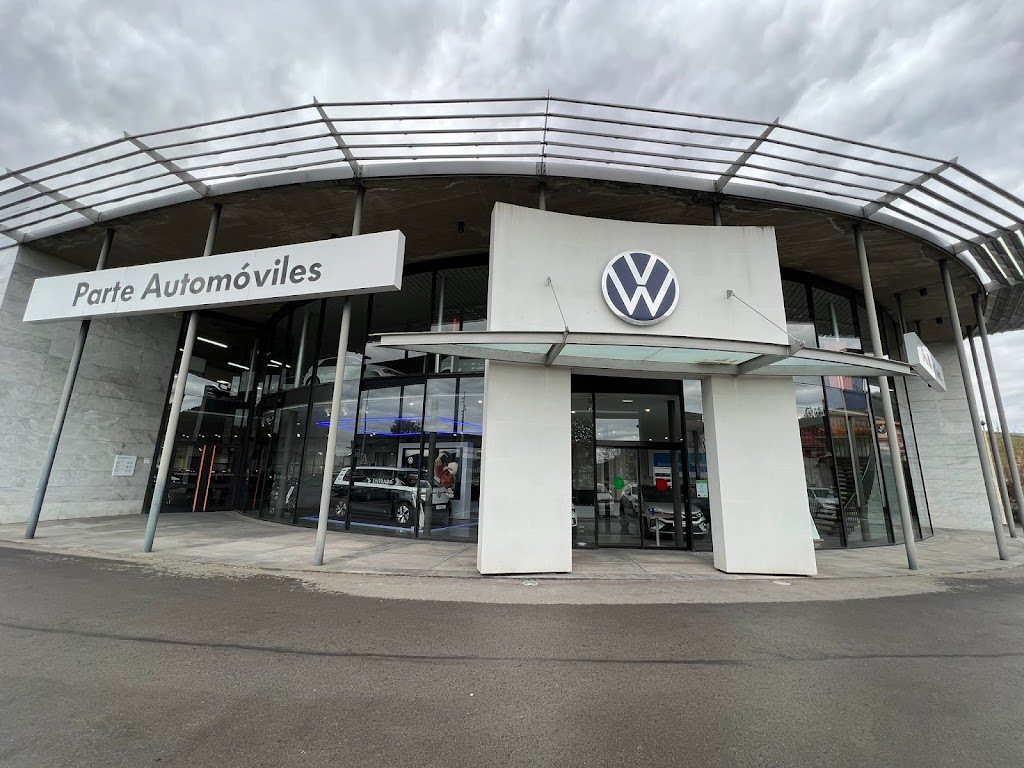 Parte Automoviles Torrelavega - Taller Oficial Volkswagen — Exterior
