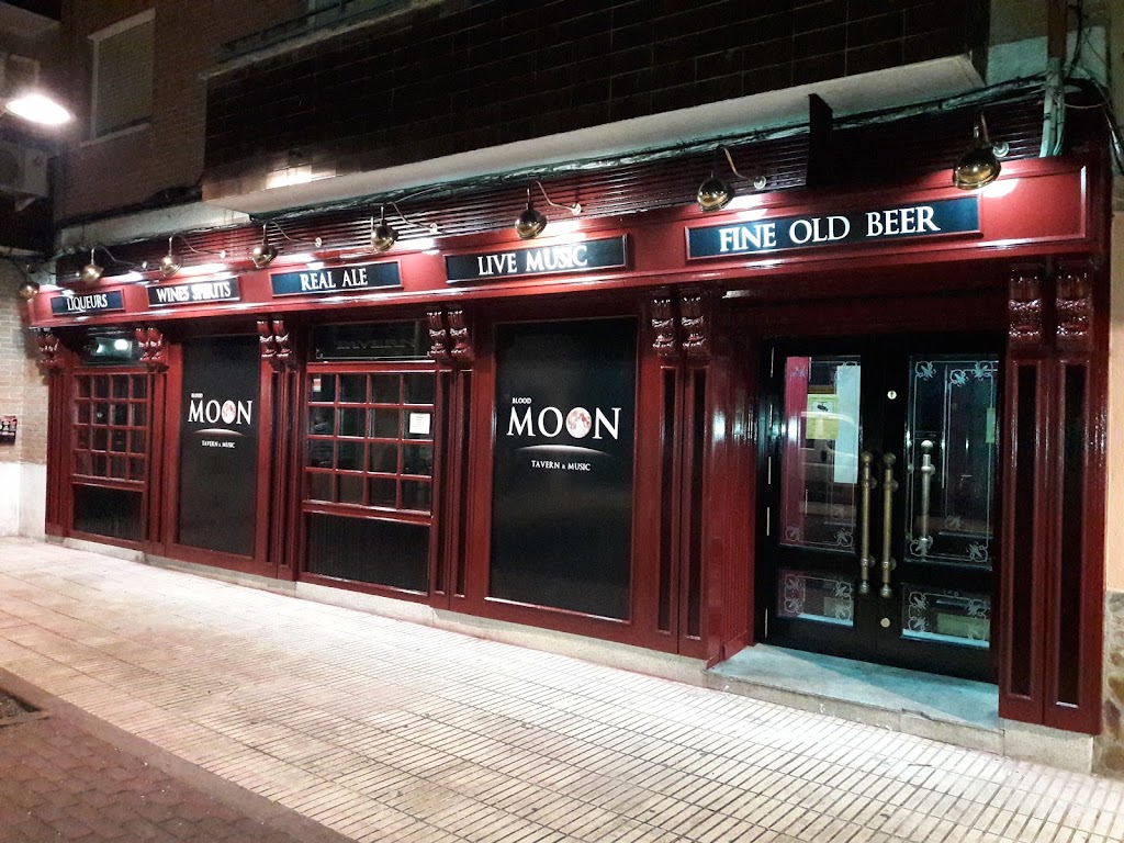 Blood Moon - Tavern & Music