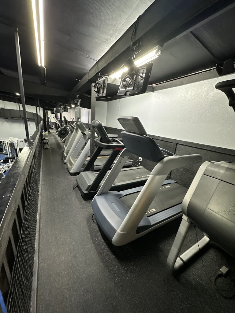  H & H 24 Hour Workout Center