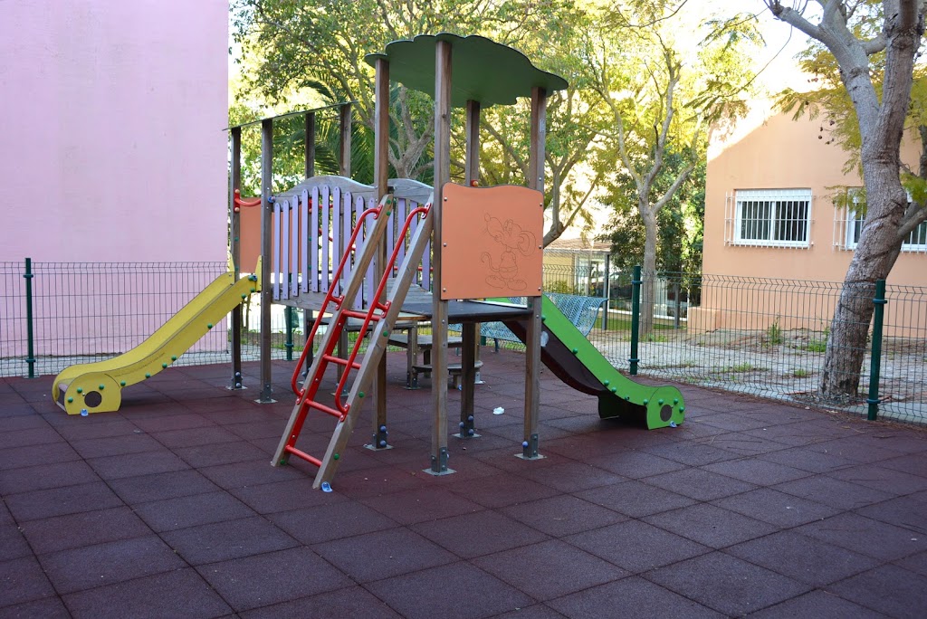 Centro Especifico de Educacion Especial de Sordos — Del propietario