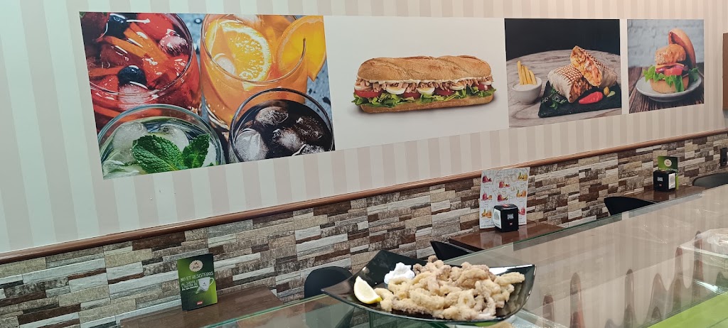 J&Carolina — Comida y bebida