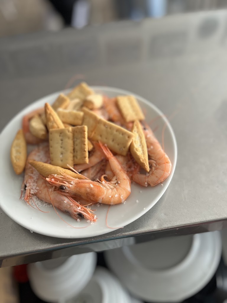Bodeguita Sanmiguel — Comida y bebida