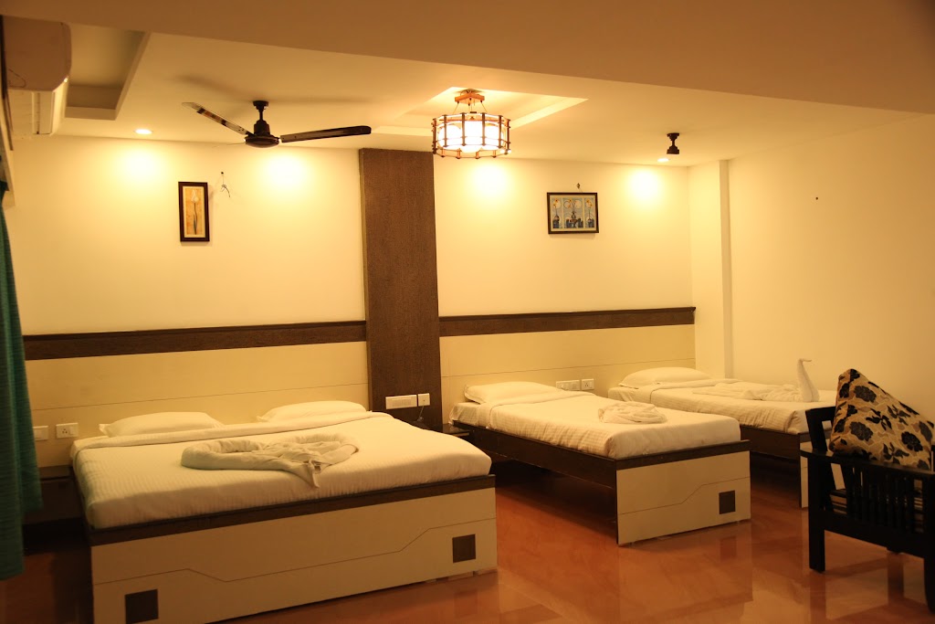 Hotel Karpagam