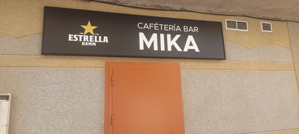 Cafeteria Bar Mika — Del propietario