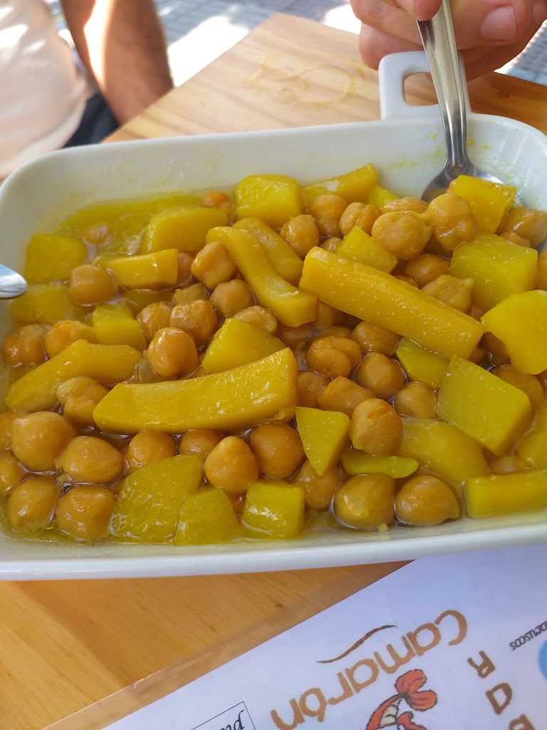 Bar Camaron — Comida y bebida