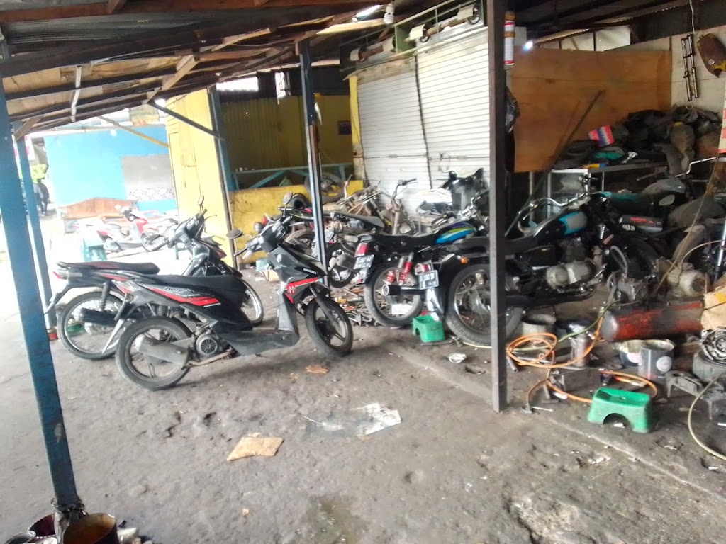 Bengkel SINAR TERANG (pk Mus) Bubut. pres velg racing mobil.motor.senter bodi.dan servis motor