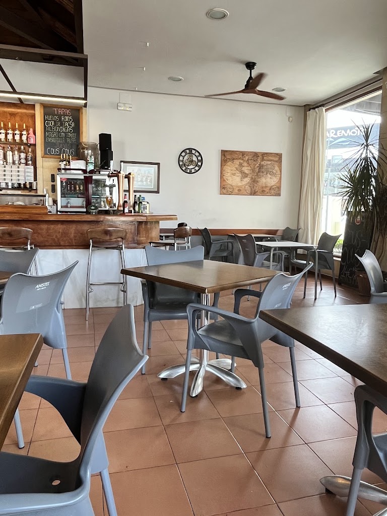 Cafeteria San Carlos — Ambiente