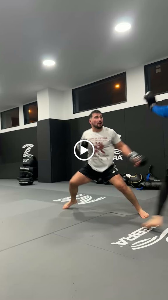 INVICTUS SUBMISSION ACADEMIA JIU JITSU Y MMA — Videos