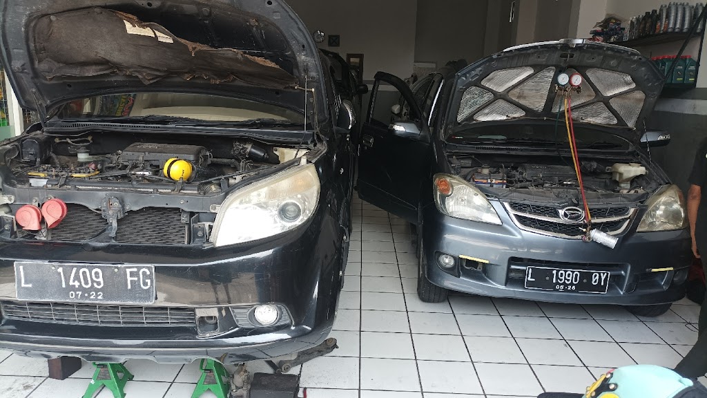Bengkel Mobil Lancar Jaya