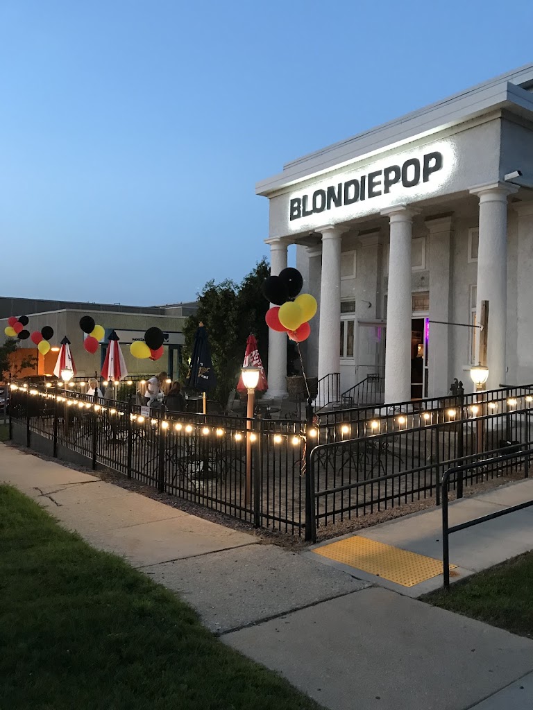 Blondiepop