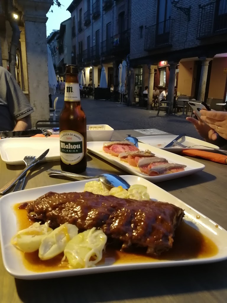 Vida Mia Bar — Comida y bebida