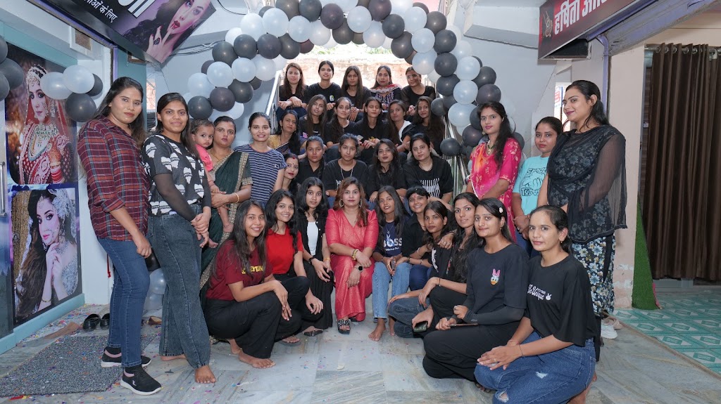 Harshita Beauty Salon Didwana