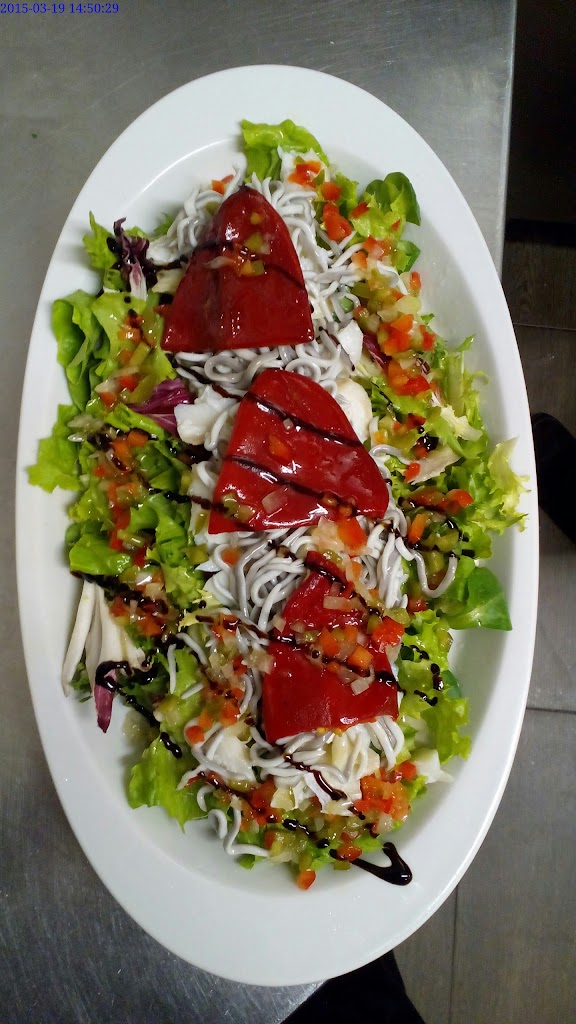 Cafeteria Amatxu Restaurante — Comida y bebida