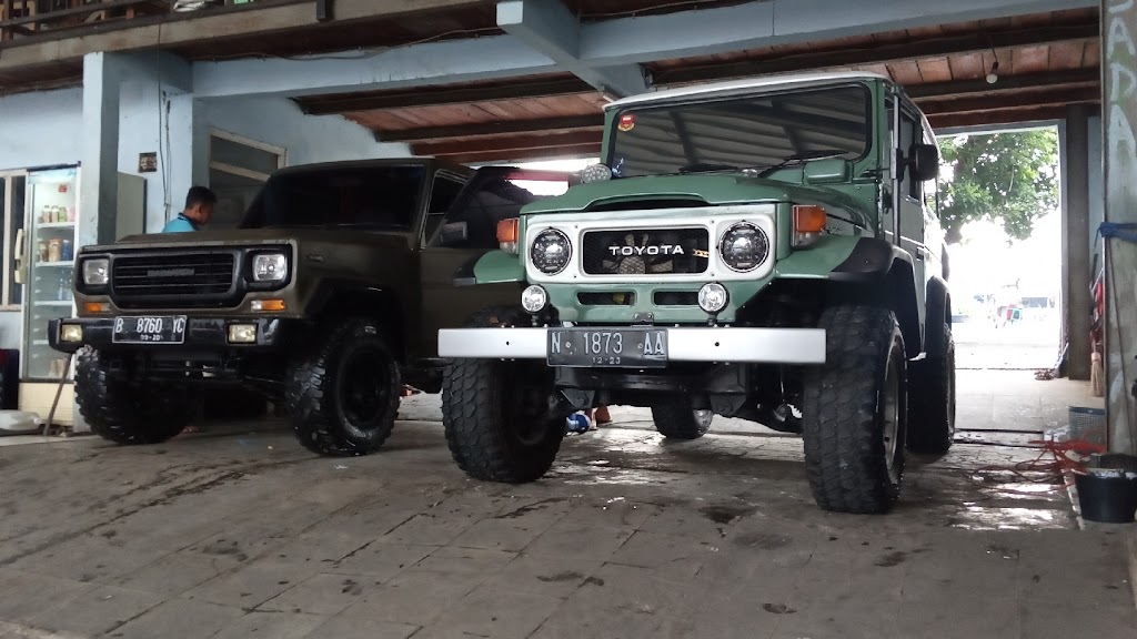 Jeep Workshop (bengkel mobil)