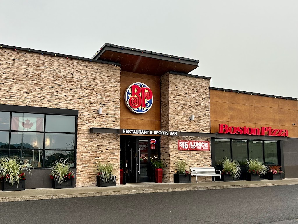 Boston Pizza in Cornwall