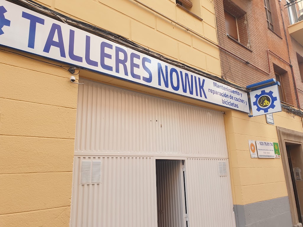 Talleres Nowik — Exterior