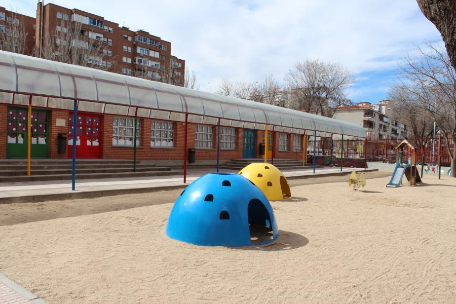 CEIP Greenpeace — Edificio