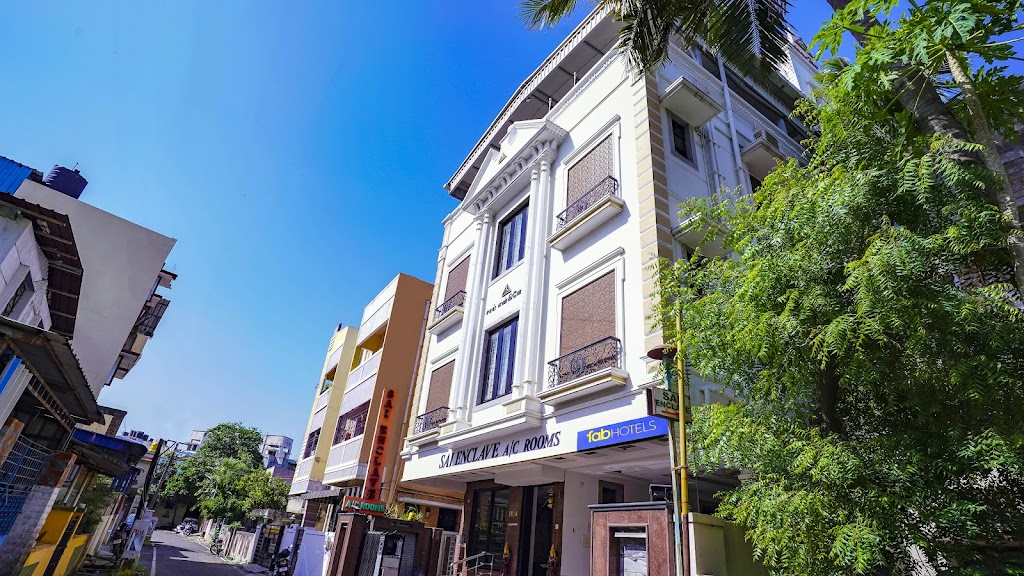 Fabhotel Sai Residency