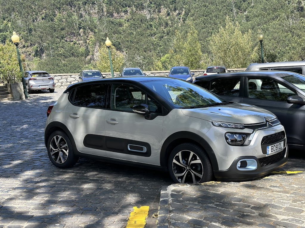 Rentx Aeroporto/Machico em Machico