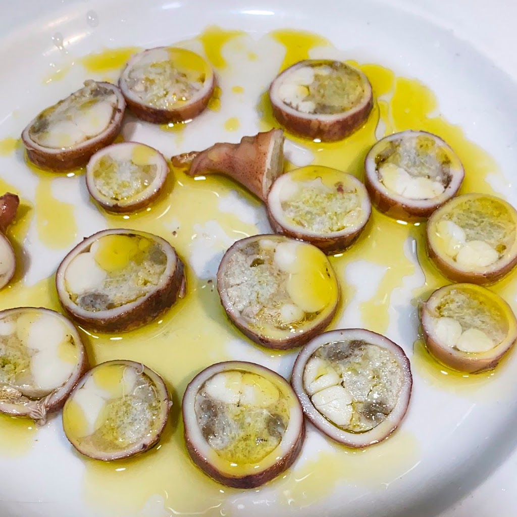 Restaurante Paco Baile — Comida y bebida