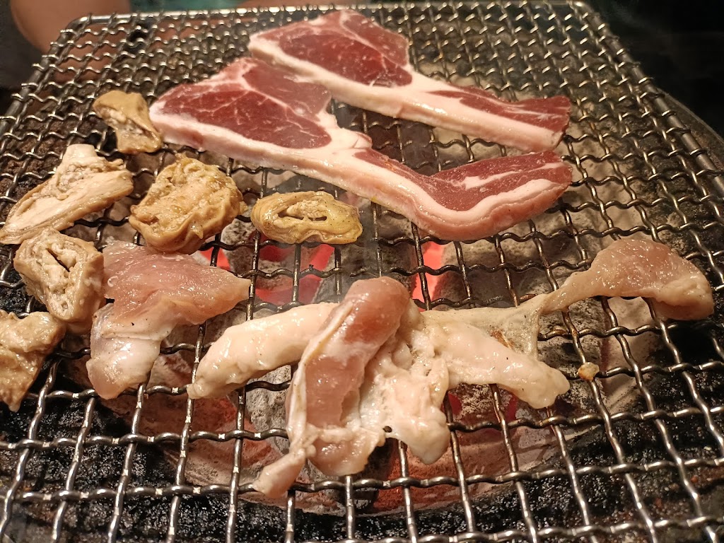 田季發爺燒肉 桃園成功店 的照片